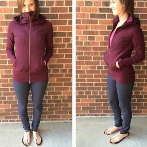 lululemon Stride jacket Bordeaux drama